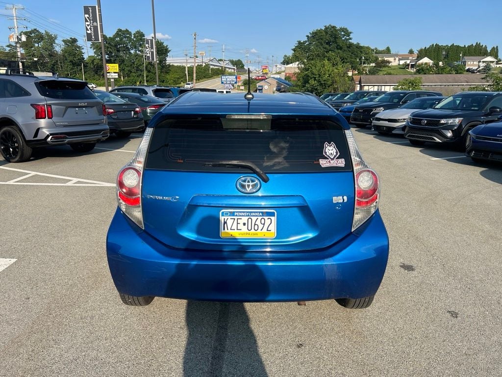 2013 Toyota Prius c Three