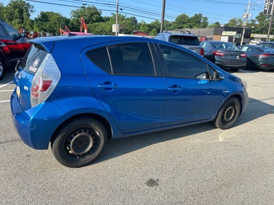 2013 Toyota Prius c Three