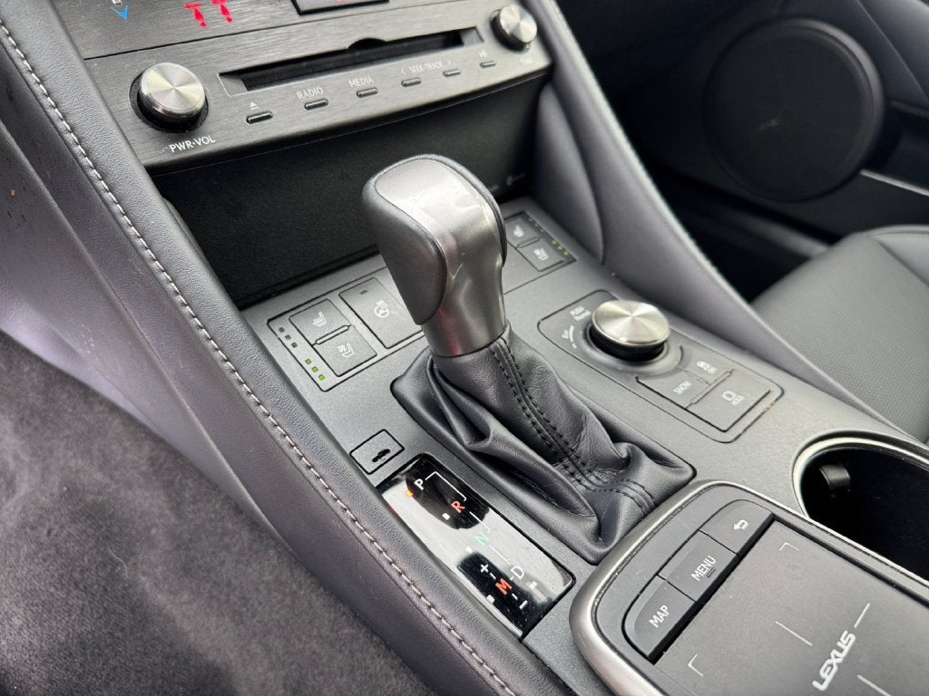 2024 Lexus RC 300