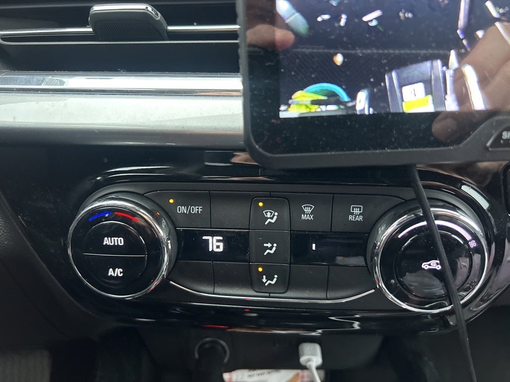 2025 Chevrolet Trax LT FWD