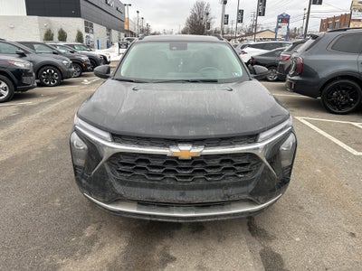 2025 Chevrolet Trax LT FWD