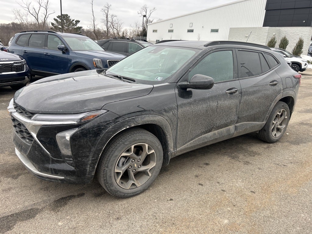 2025 Chevrolet Trax LT FWD