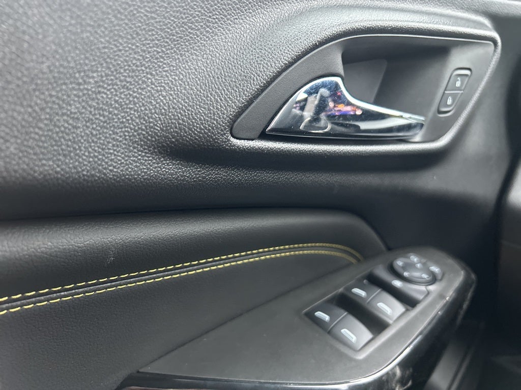 2025 Chevrolet Trax LT FWD