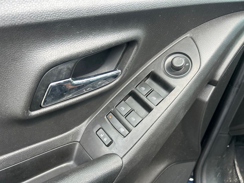 2021 Chevrolet Trax LS