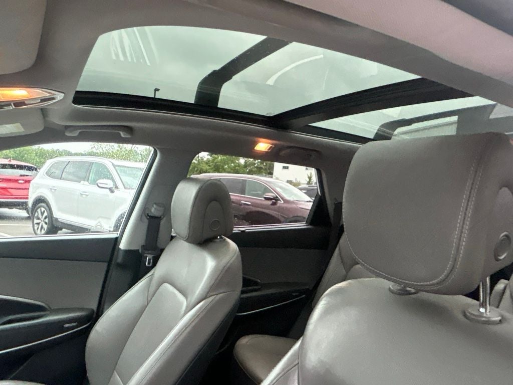 2017 Hyundai Santa Fe Limited Ultimate