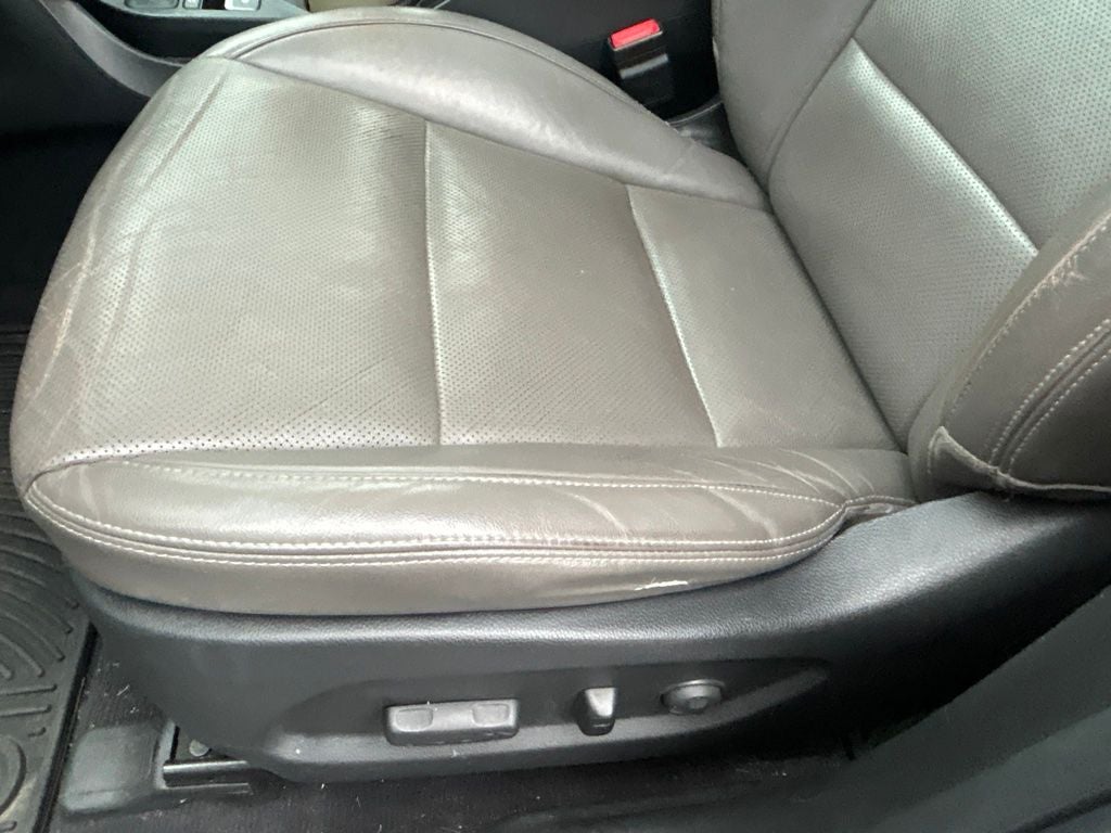 2017 Hyundai Santa Fe Limited Ultimate