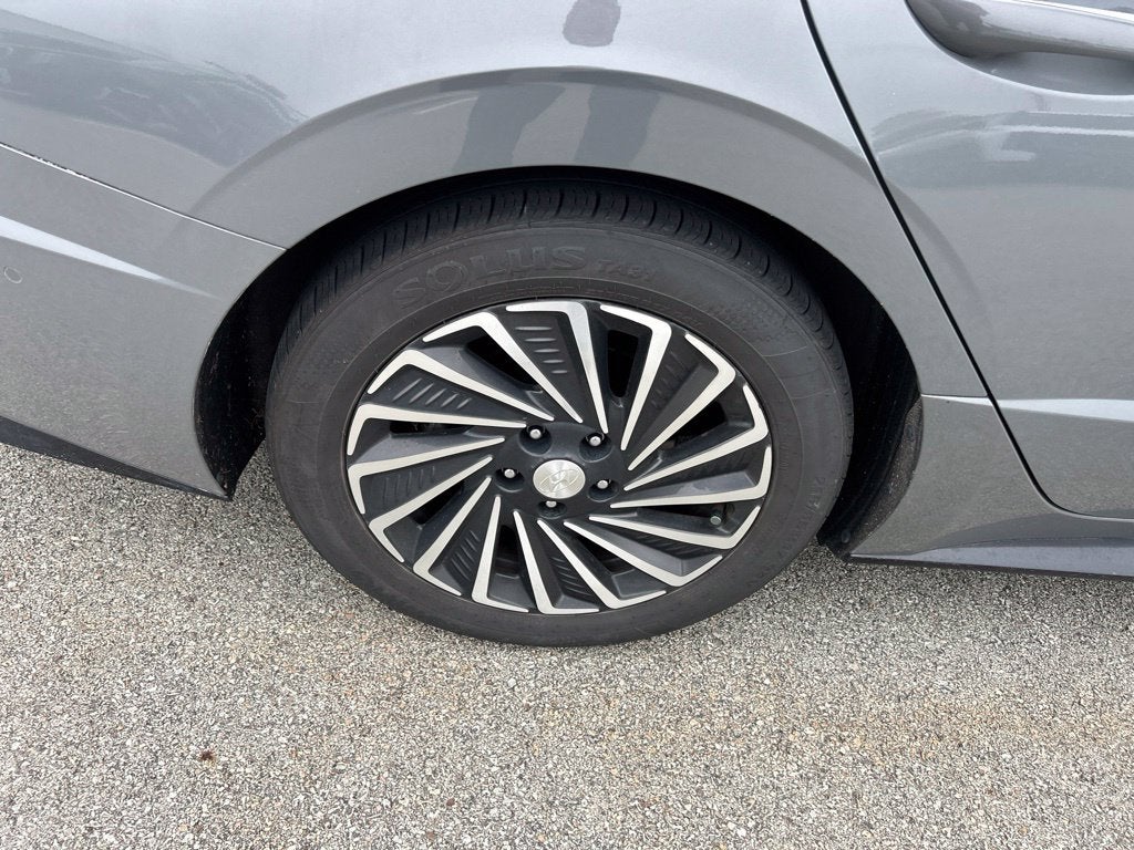 2023 Hyundai Sonata Hybrid Limited