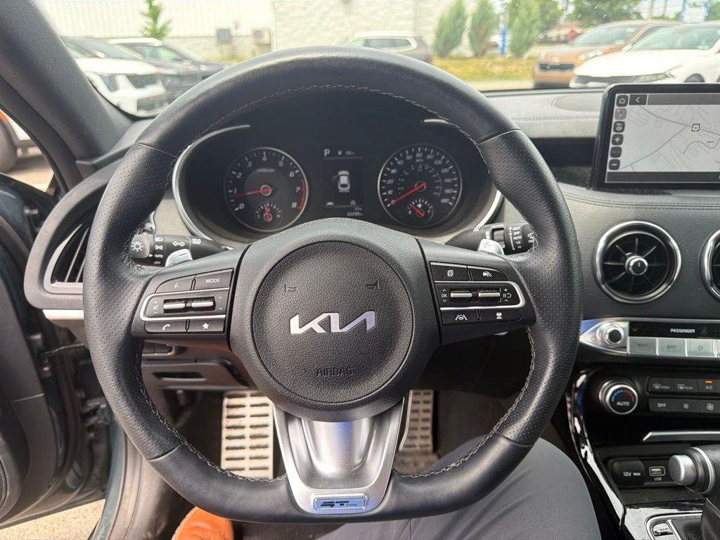 2023 Kia Stinger GT-Line Sun and Sound Pkg