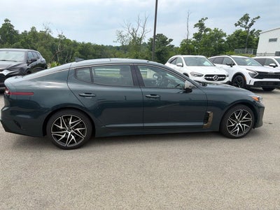 2023 Kia Stinger GT-Line Sun and Sound Pkg