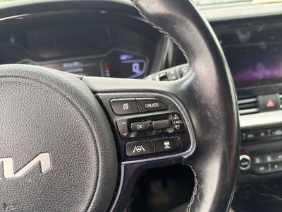 2022 Kia Niro Touring