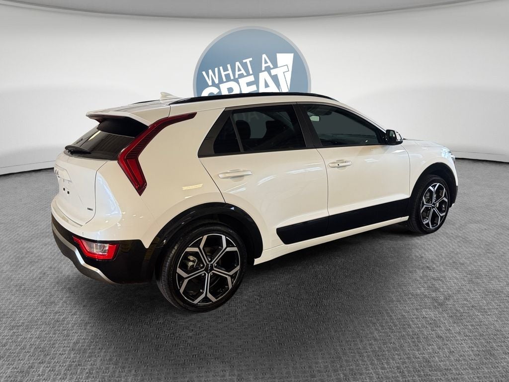 2023 Kia Niro EX Touring