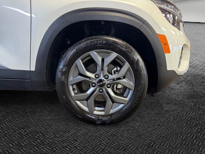 2025 Kia Seltos LX AWD
