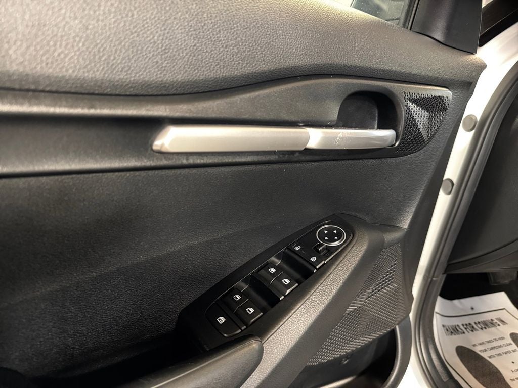 2025 Kia Seltos LX AWD