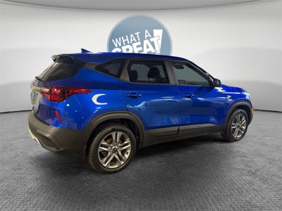 2023 Kia Seltos LX AWD