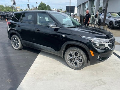 2024 Kia Seltos LX AWD