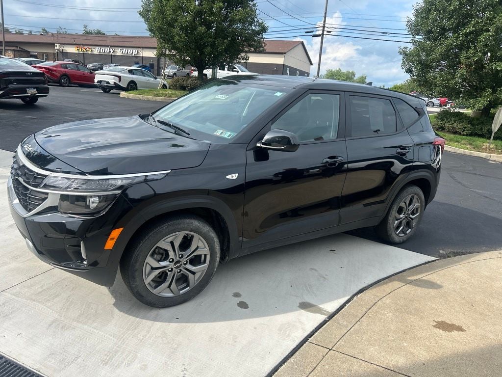 2024 Kia Seltos LX AWD