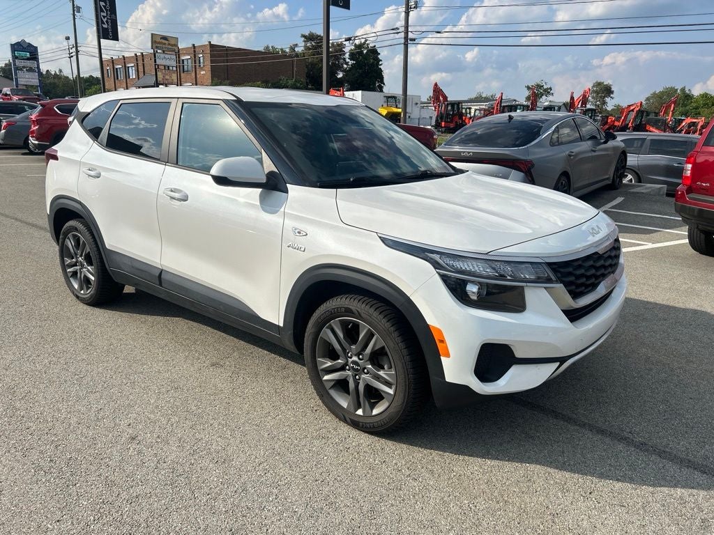2023 Kia Seltos LX