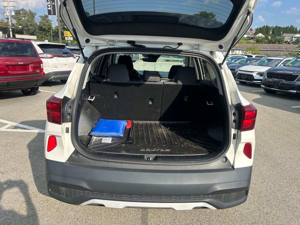 2023 Kia Seltos LX