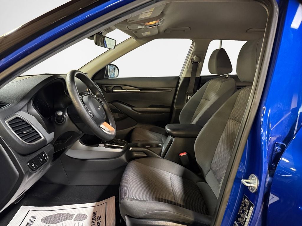 2023 Kia Seltos LX AWD
