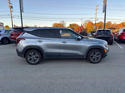 2024 Kia Seltos LX AWD