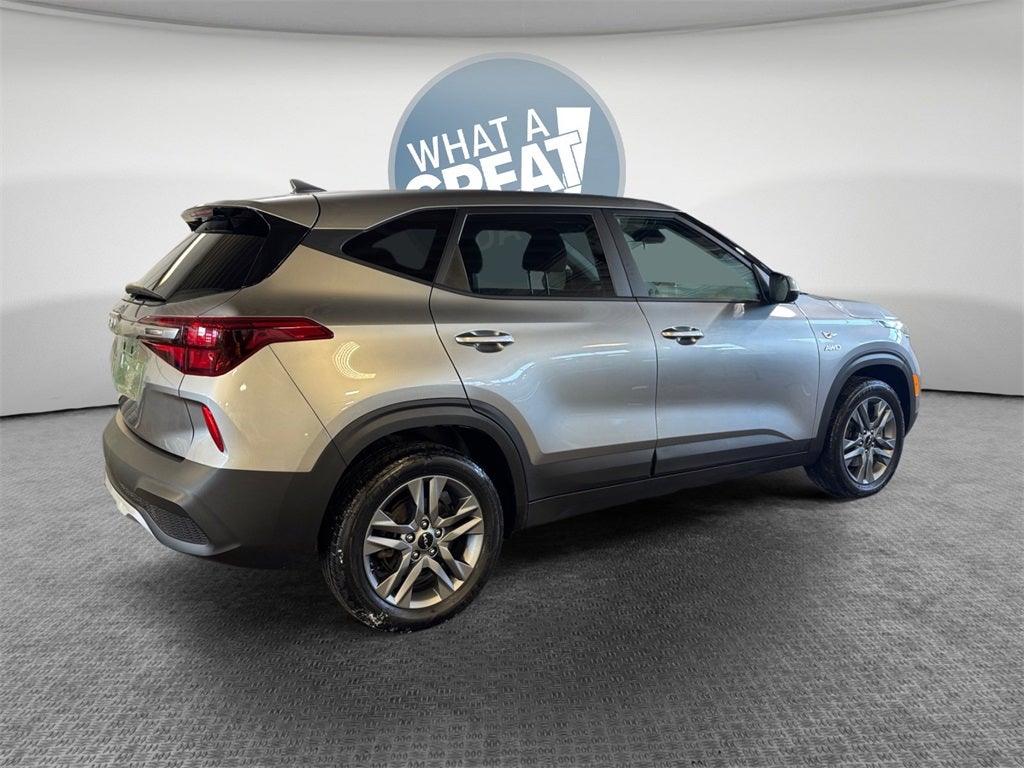 2023 Kia Seltos LX AWD