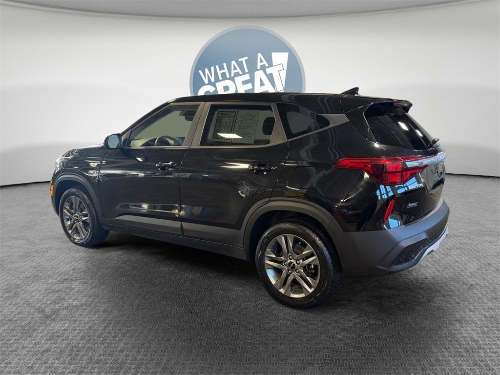 2023 Kia Seltos LX AWD