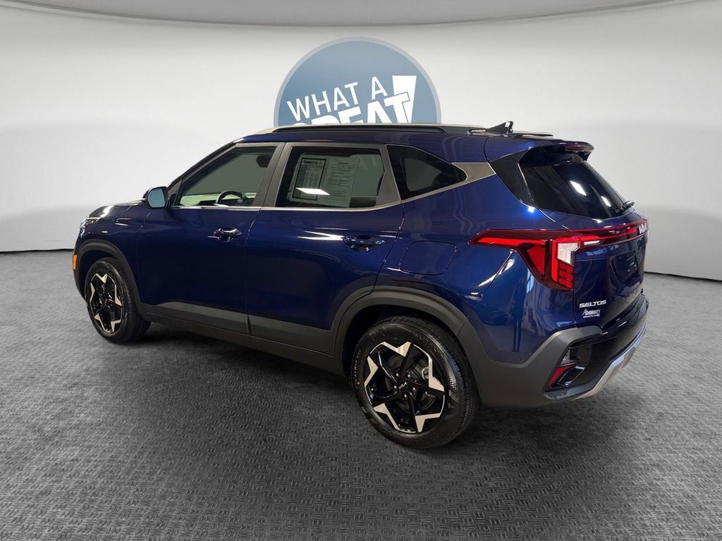 2024 Kia Seltos EX MOONROOF