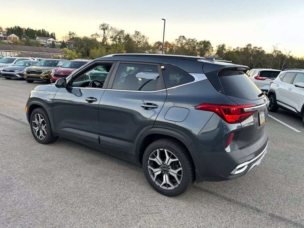 2021 Kia Seltos EX MOON RF