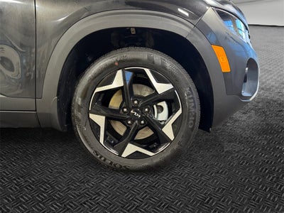 2025 Kia Seltos EX MOONROOF