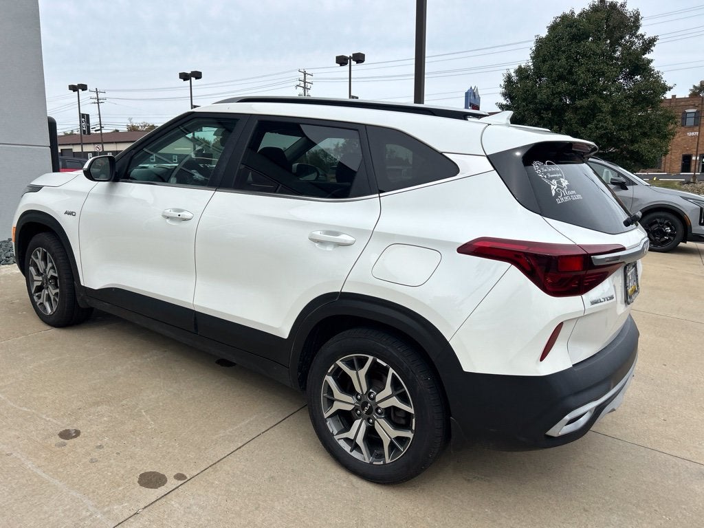 2022 Kia Seltos EX