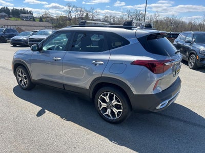 2022 Kia Seltos EX MOONROOF