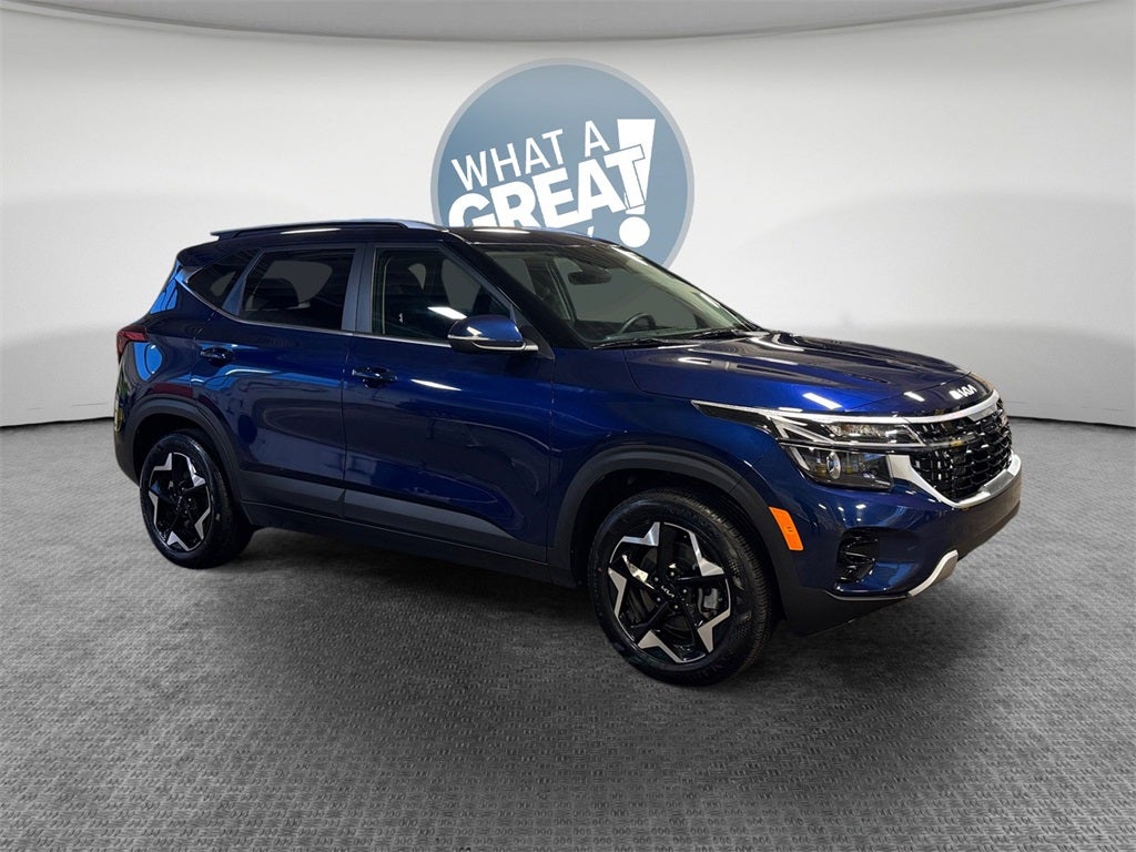 2025 Kia Seltos EX MOONROOF