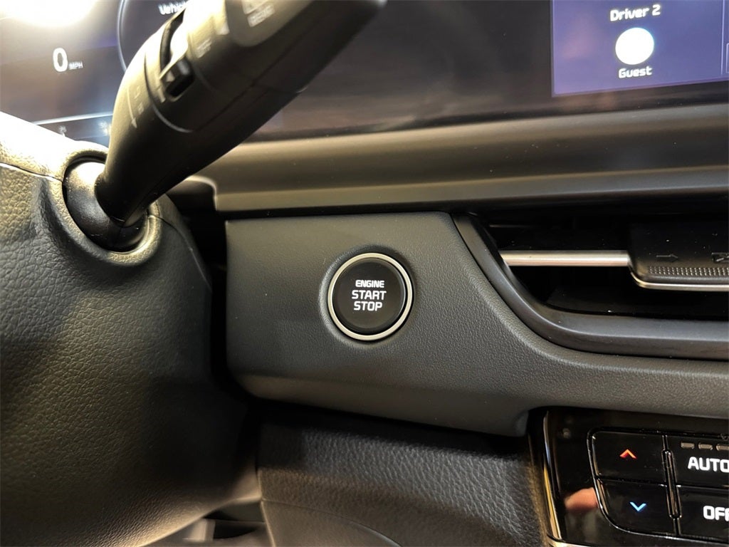 2025 Kia Seltos EX MOONROOF