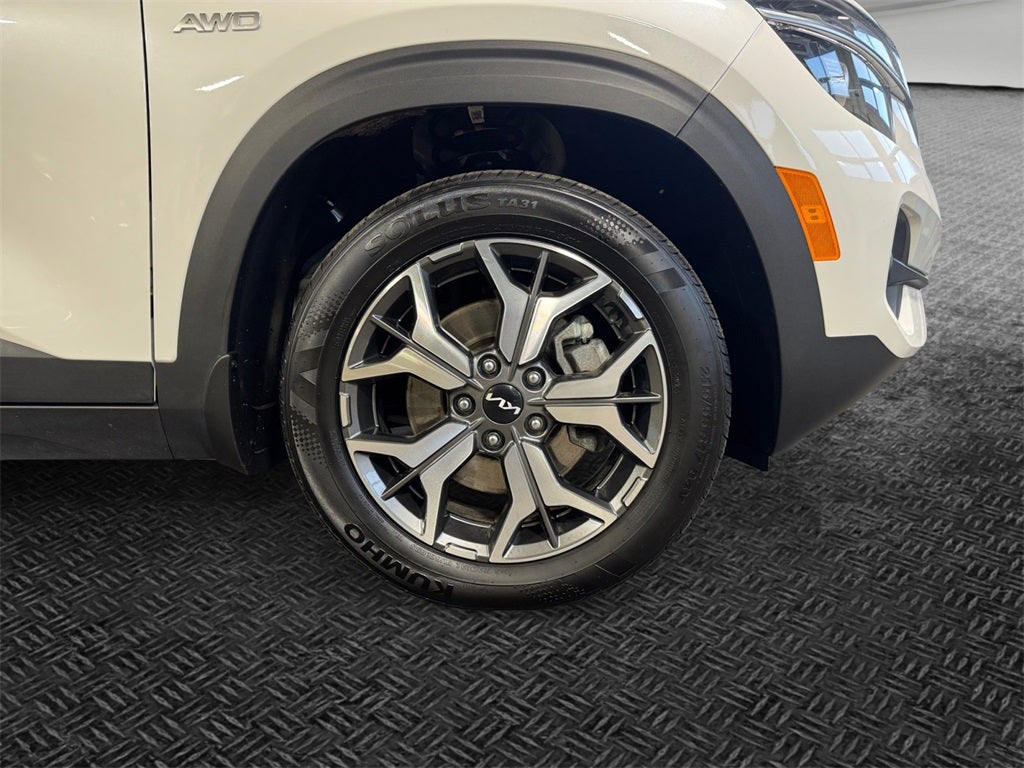 2022 Kia Seltos EX MOONROOF