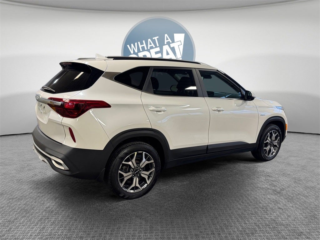 2022 Kia Seltos EX MOONROOF