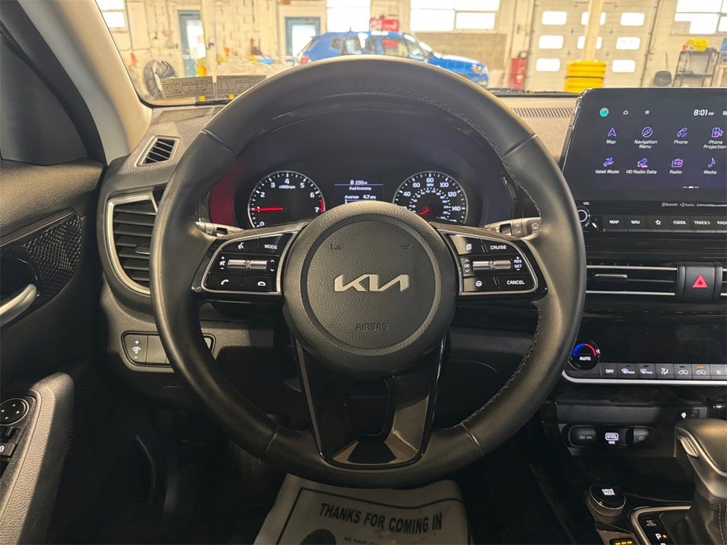 2023 Kia Seltos EX MOONROOF