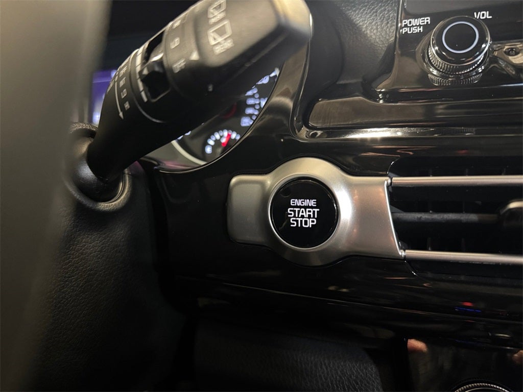 2023 Kia Seltos EX MOONROOF