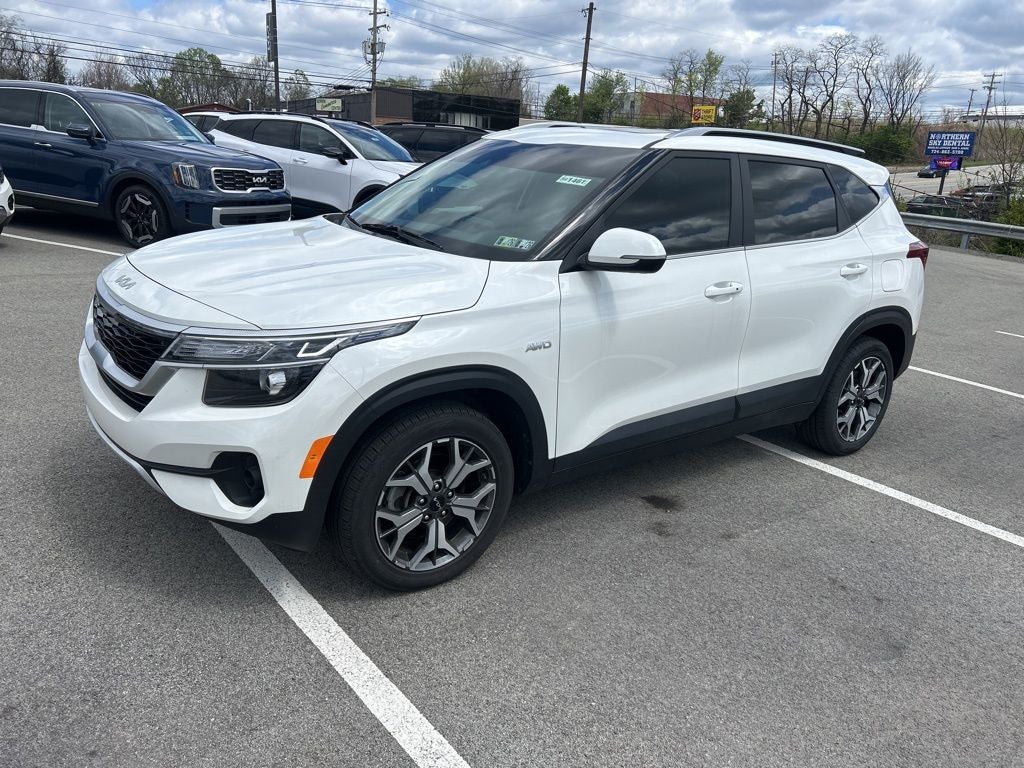 2022 Kia Seltos EX MOONROOF