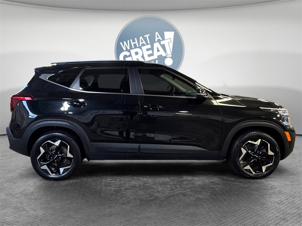 2024 Kia Seltos EX MOONROOF