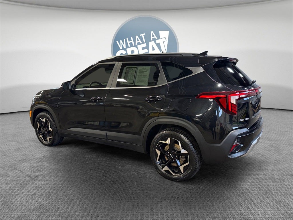 2024 Kia Seltos EX MOONROOF