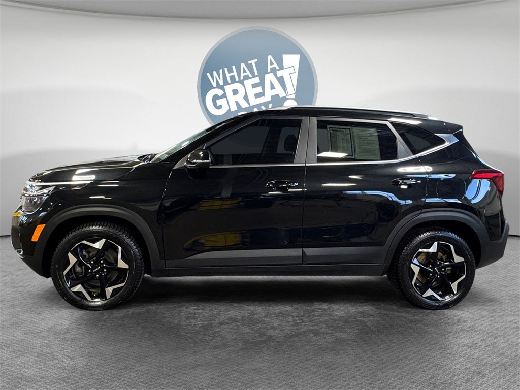 2024 Kia Seltos EX MOONROOF