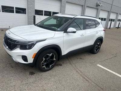 2024 Kia Seltos EX MOONROOF
