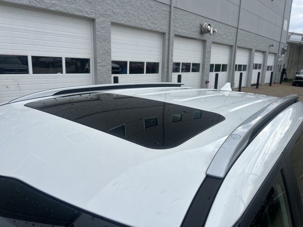 2024 Kia Seltos EX MOONROOF