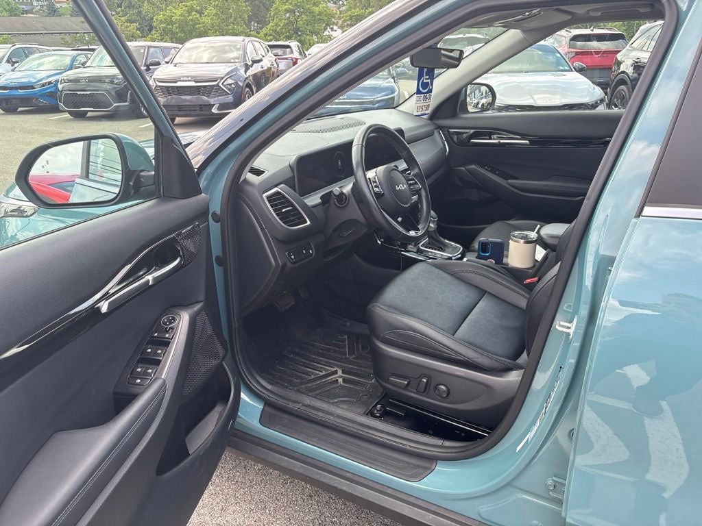 2024 Kia Seltos EX MOON ROOF