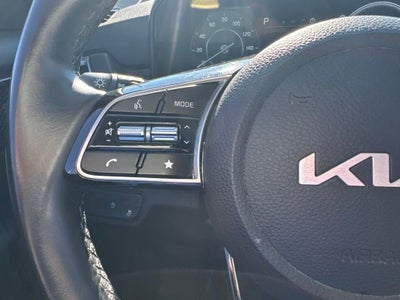 2024 Kia Seltos EX MOON RF