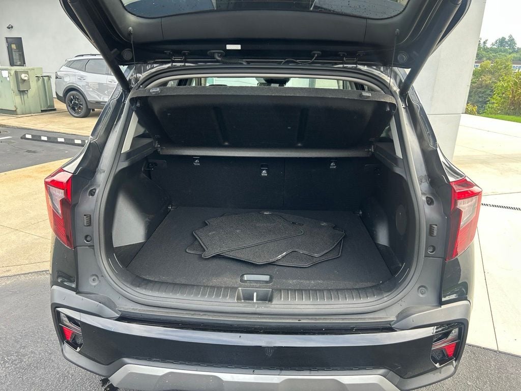 2024 Kia Seltos SX MOON RF