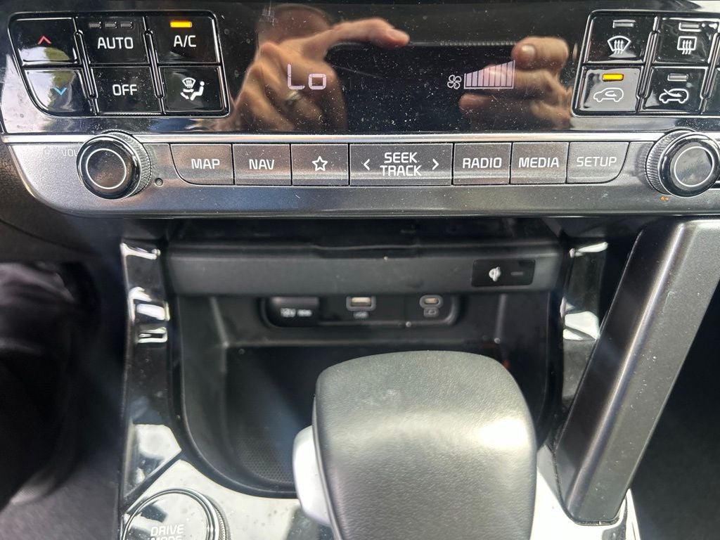 2024 Kia Seltos SX MOON RF