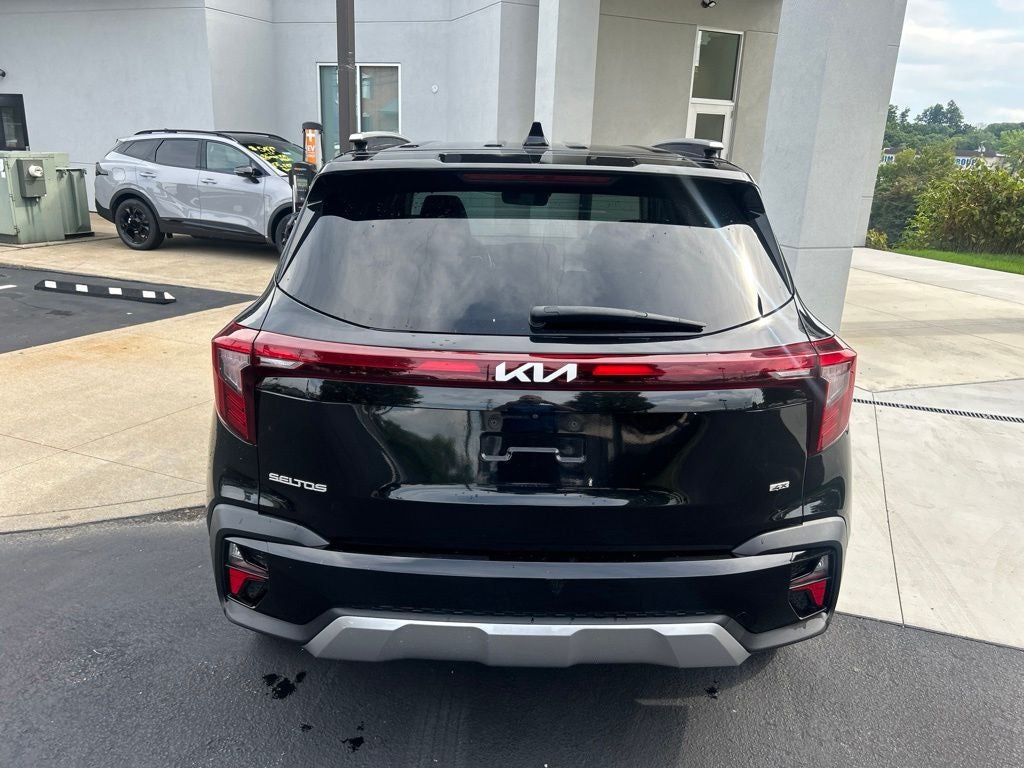 2024 Kia Seltos SX MOON RF