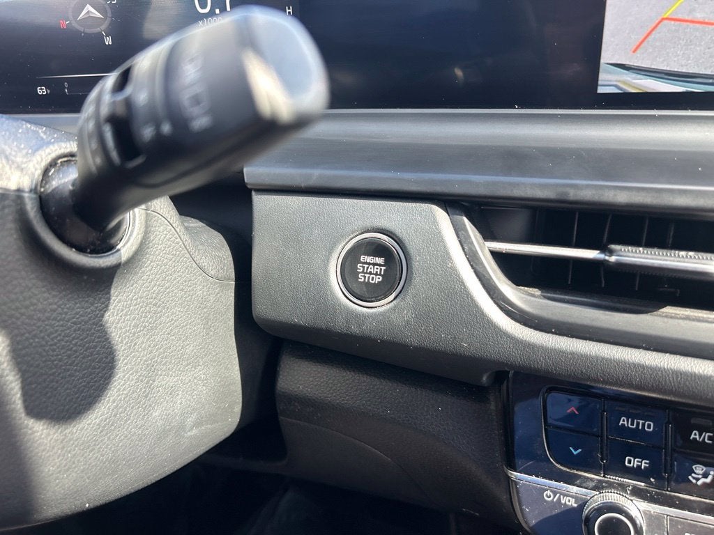 2024 Kia Seltos SX