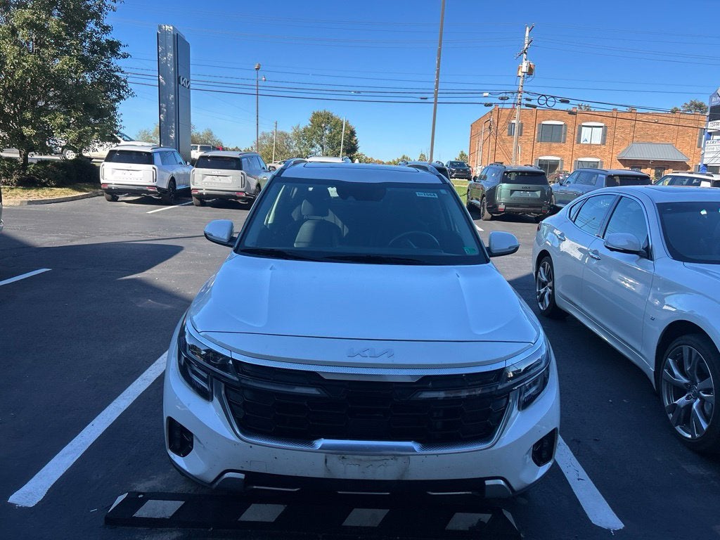 2024 Kia Seltos SX MOON RF